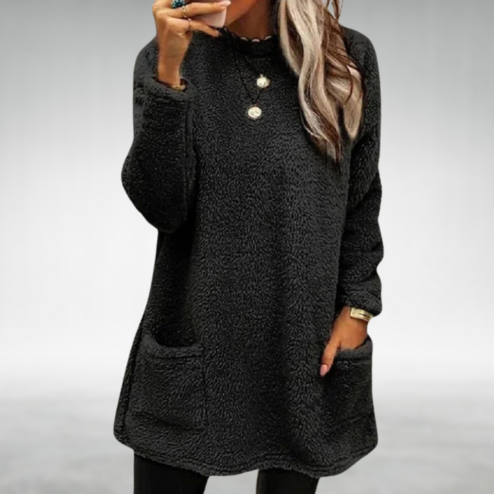Lucy | Everyday Pullover Carver & Rose