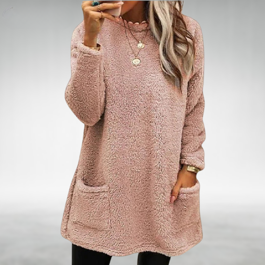 Lucy | Everyday Pullover Carver & Rose