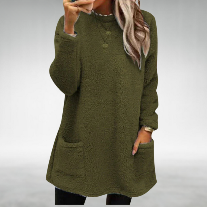 Lucy | Everyday Pullover Carver & Rose