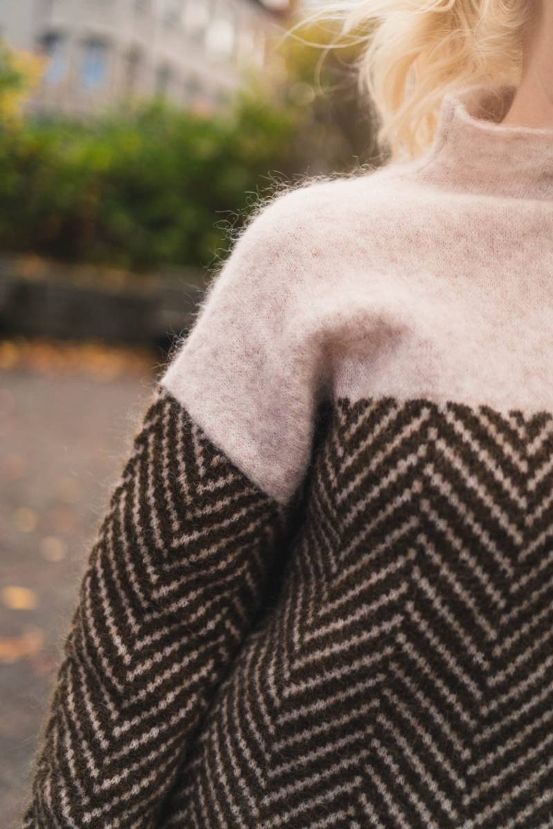 Premium Knit Turtleneck Jennifer & Jacob